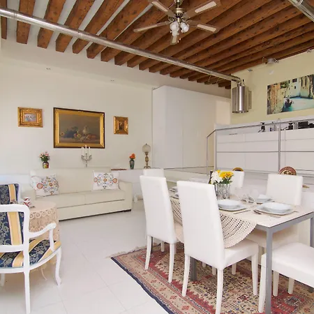 Gentile Apartament *